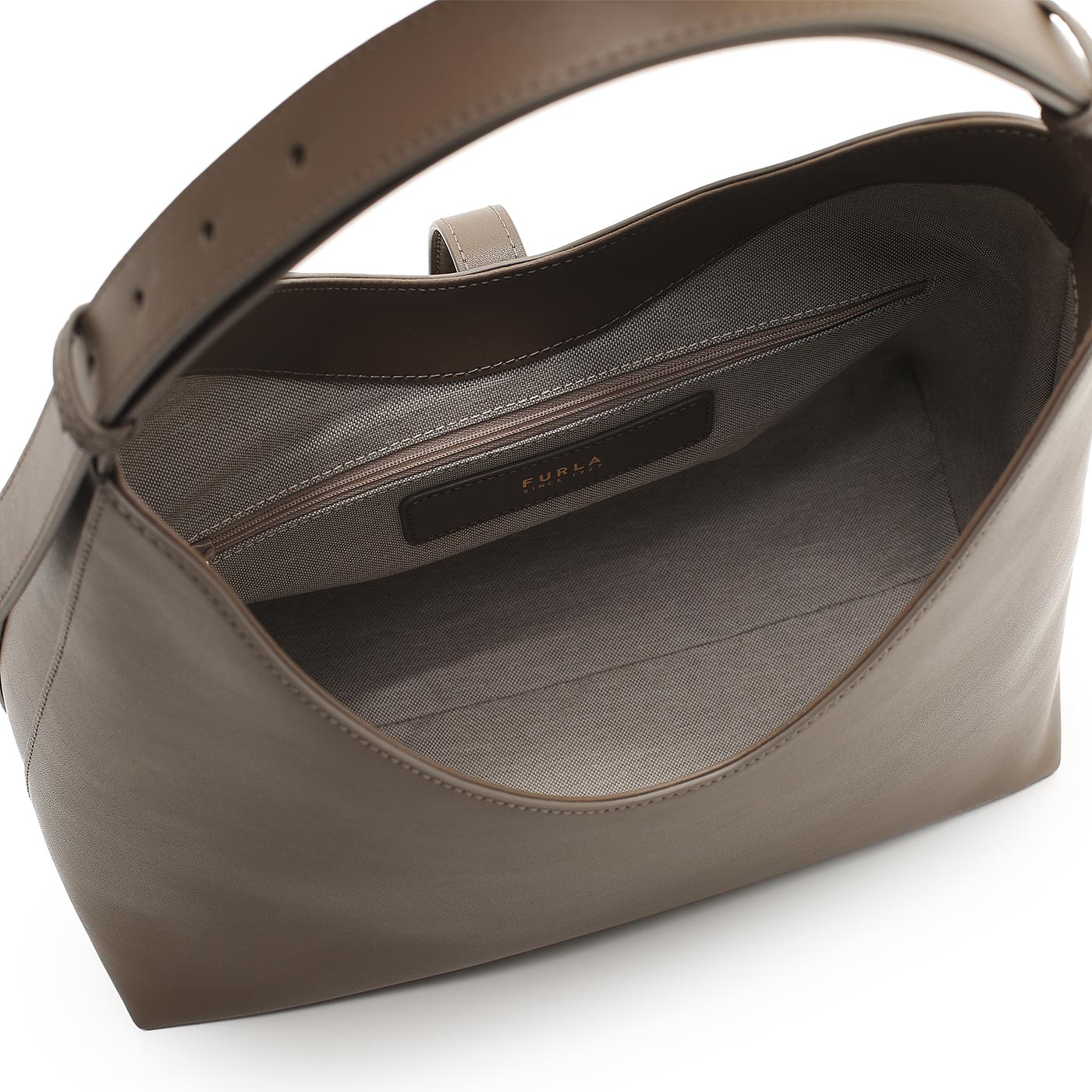 Кожаная сумка Furla Goccia