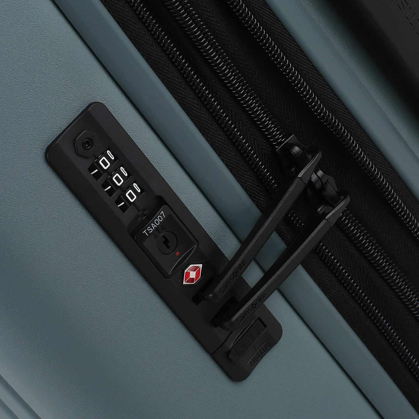 Чемодан для ручной клади из поликарбоната Samsonite Stackd