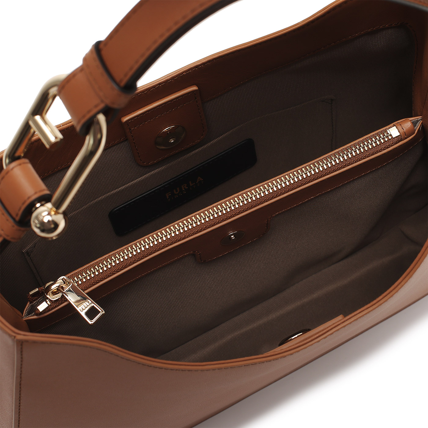 Кожаная сумка Furla Nuvola