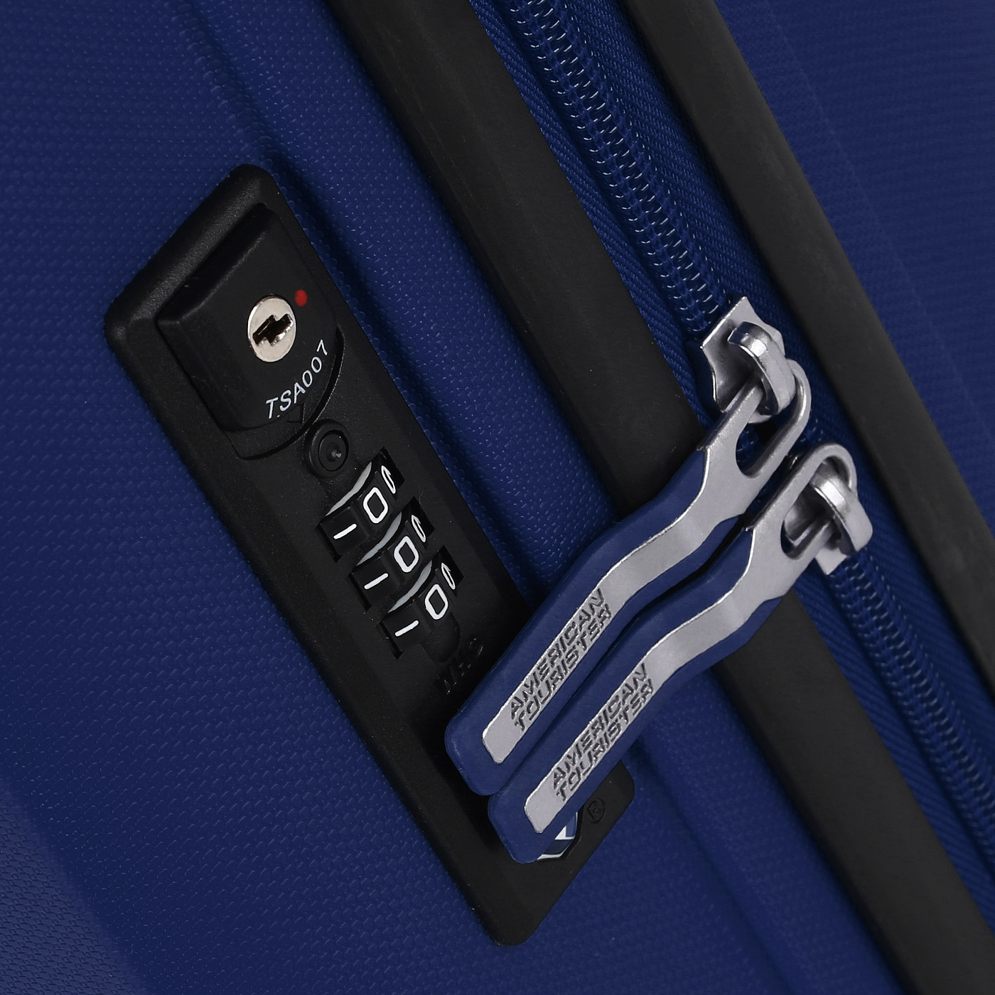 Чемодан American Tourister Bon Air
