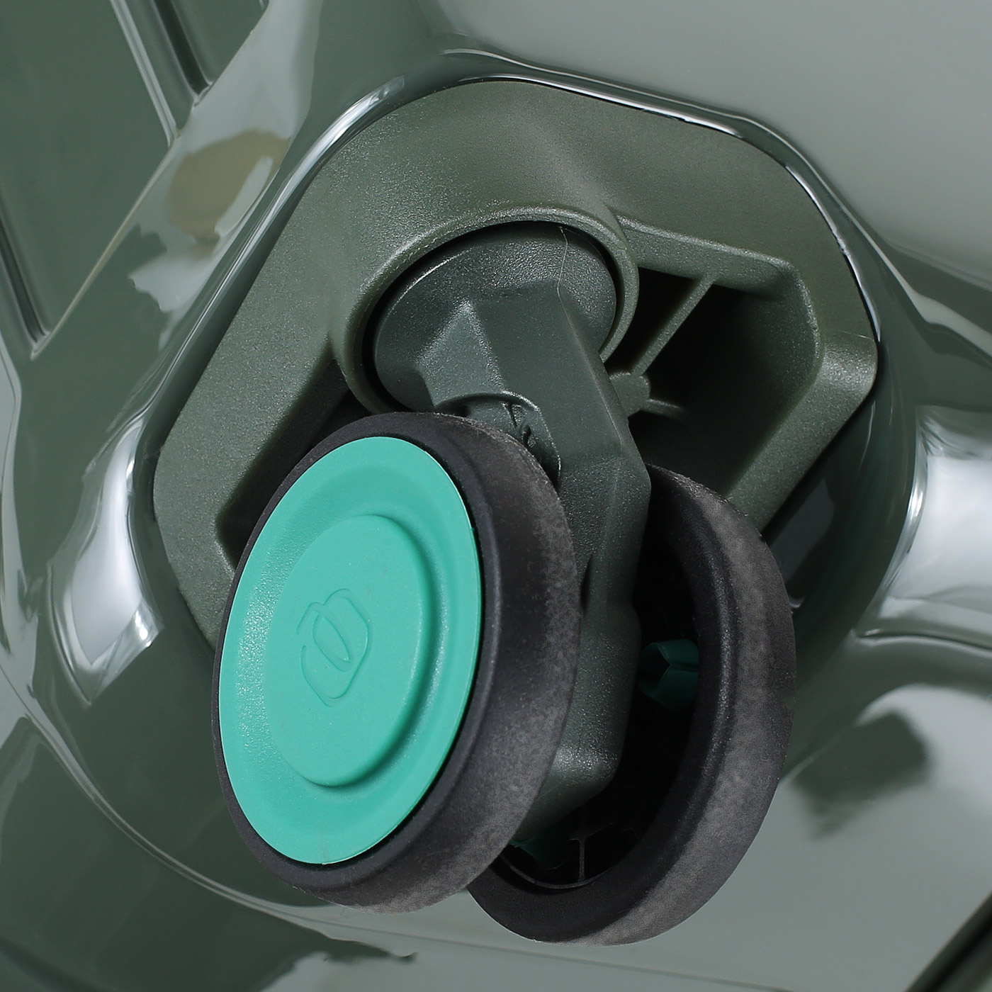 Чемодан большой L из поликарбоната Piquadro PQ Light