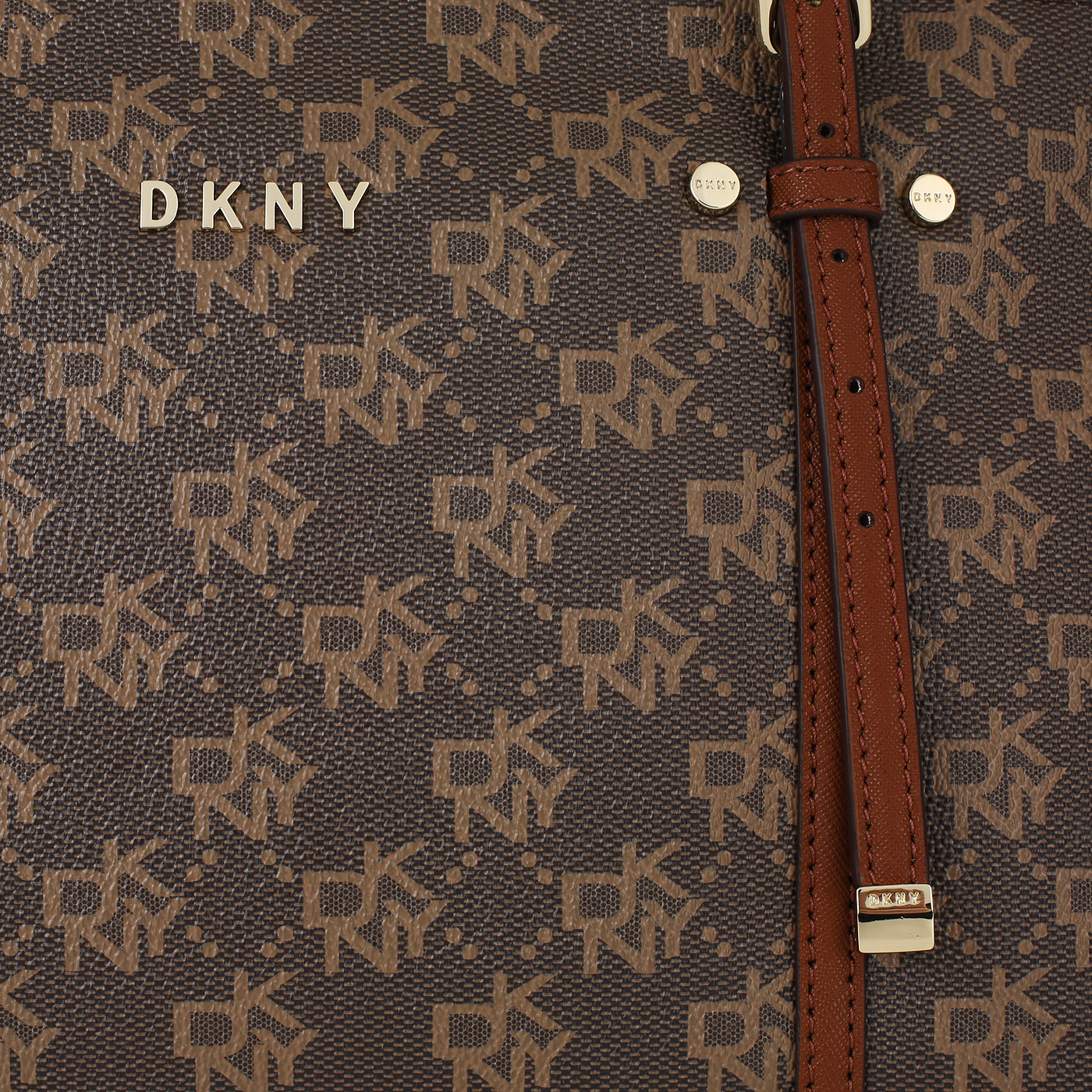 Сумка с логотипом бренда DKNY Bo